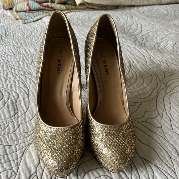 Call it Spring shoes - Picture 2 of 2